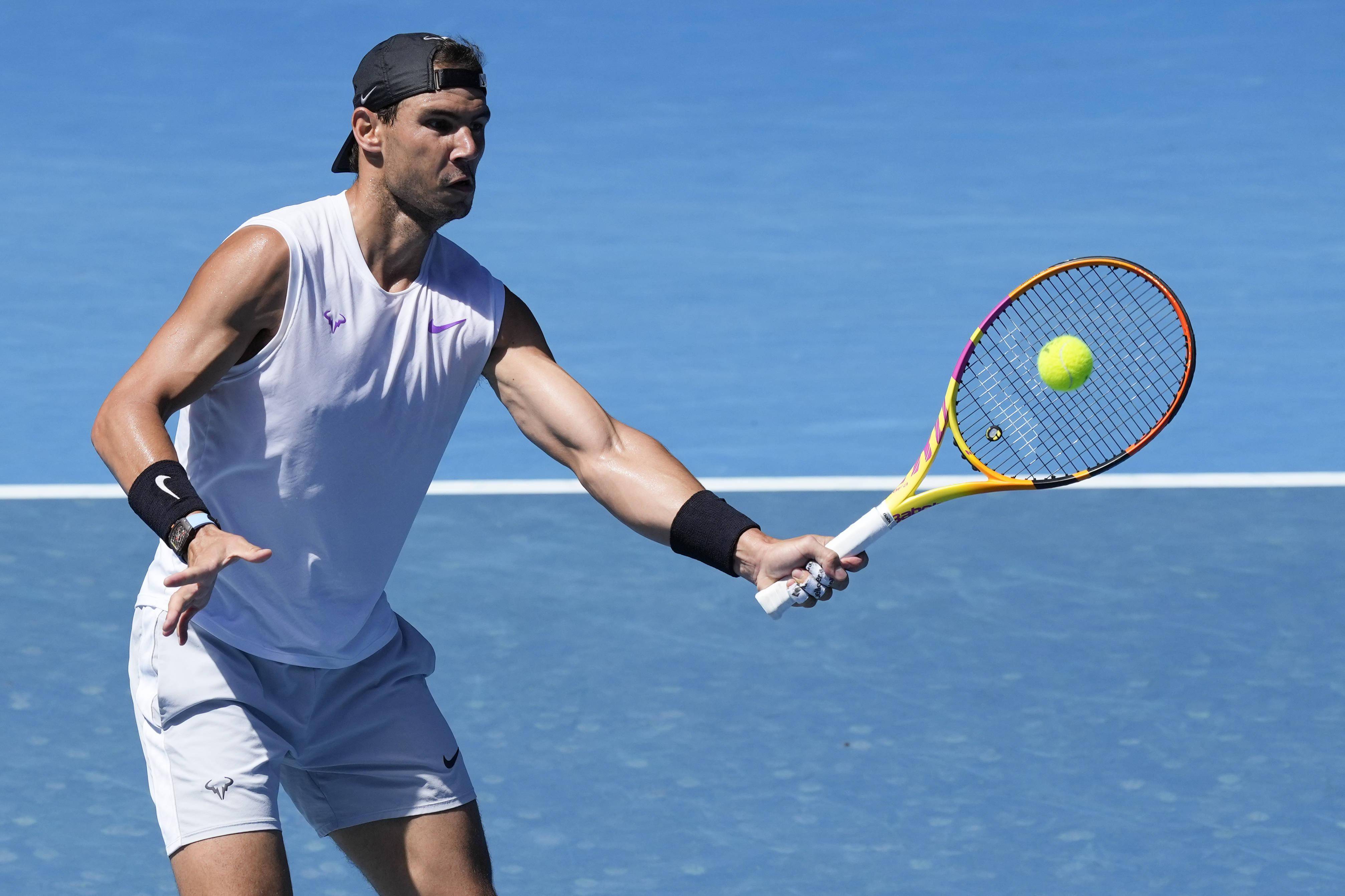 尽管起步稍 尽管起步稍